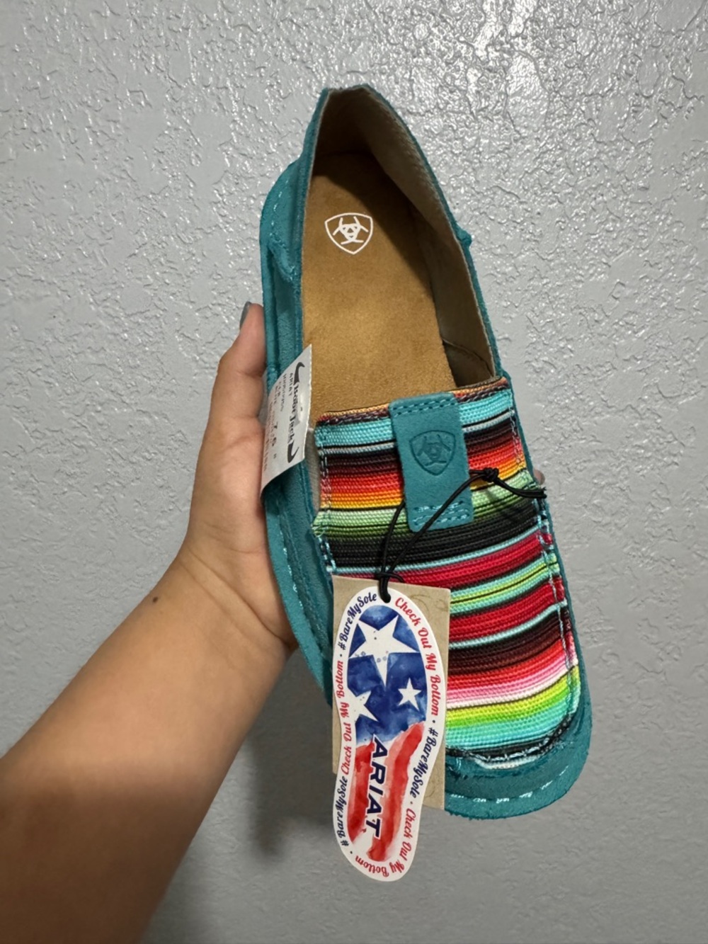 Ariat women’s Cruizers size 7.5 NEW WITH TAGS - Picture 6 of 9
